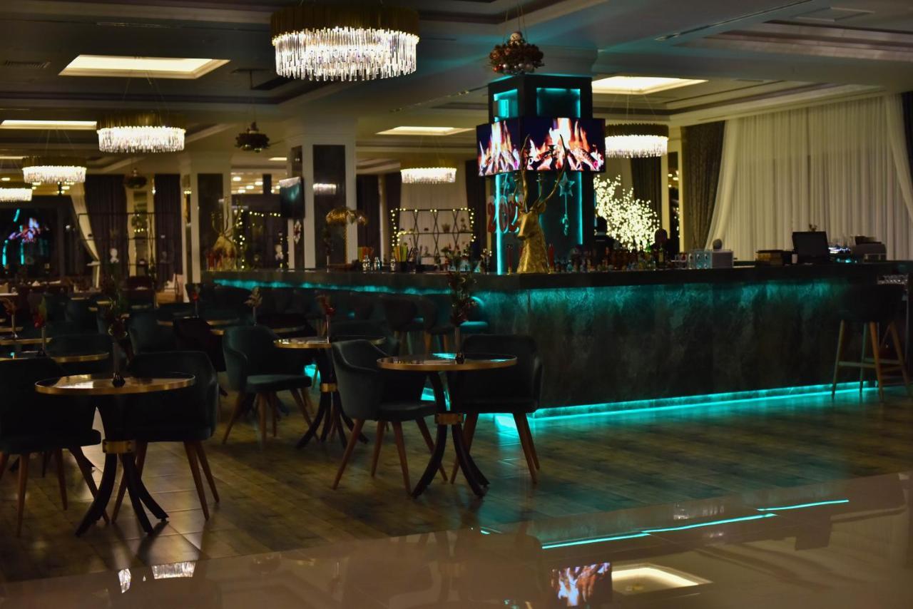 Agios Epiktitos Mc Palace Hotel Spa & Convention מראה חיצוני תמונה