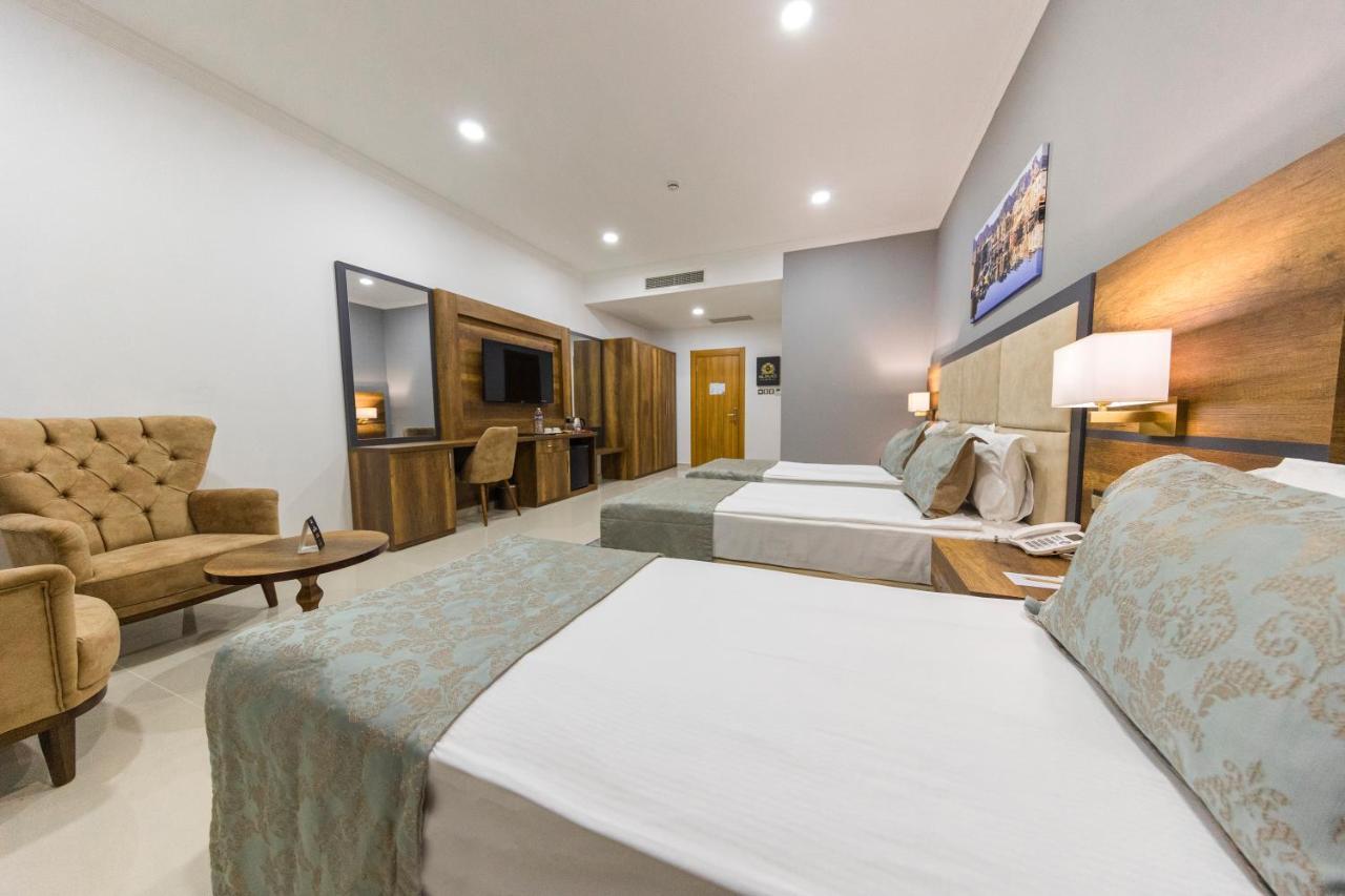 Agios Epiktitos Mc Palace Hotel Spa & Convention מראה חיצוני תמונה