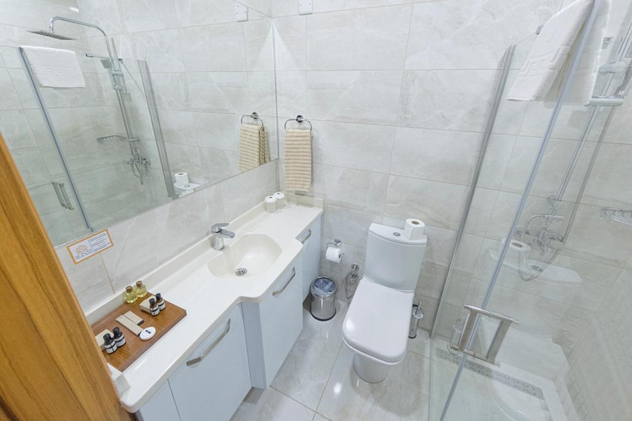 Agios Epiktitos Mc Palace Hotel Spa & Convention מראה חיצוני תמונה